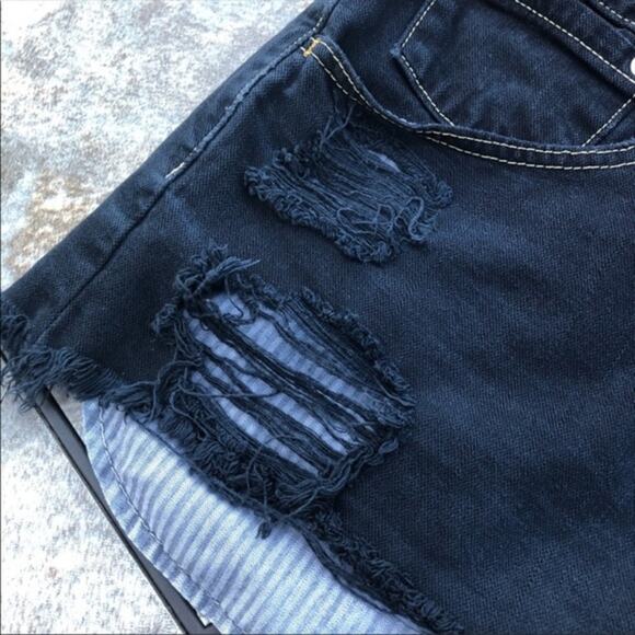 Levi’s Silver Tab Distressed High Waist Cut Off Jean Shorts Sz 31 - Picture 2 of 7